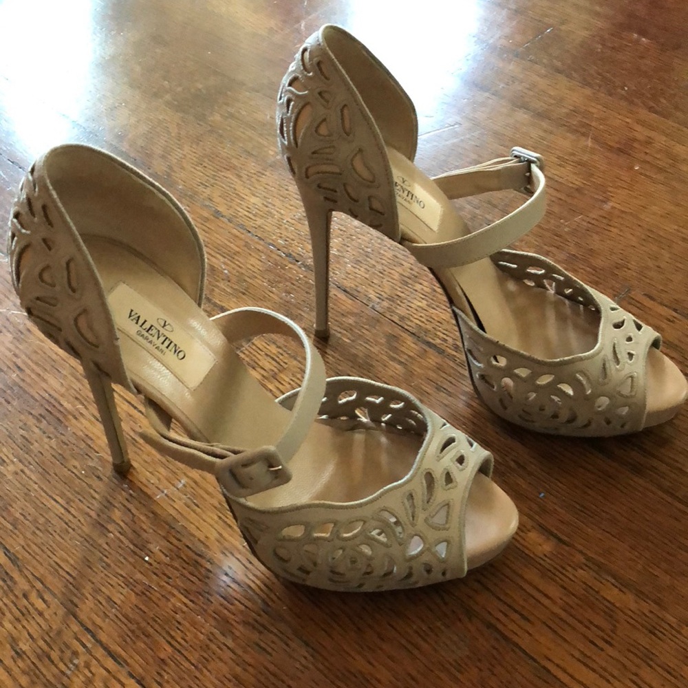 Valentino Women’s Taupe Shoes 37 1/2